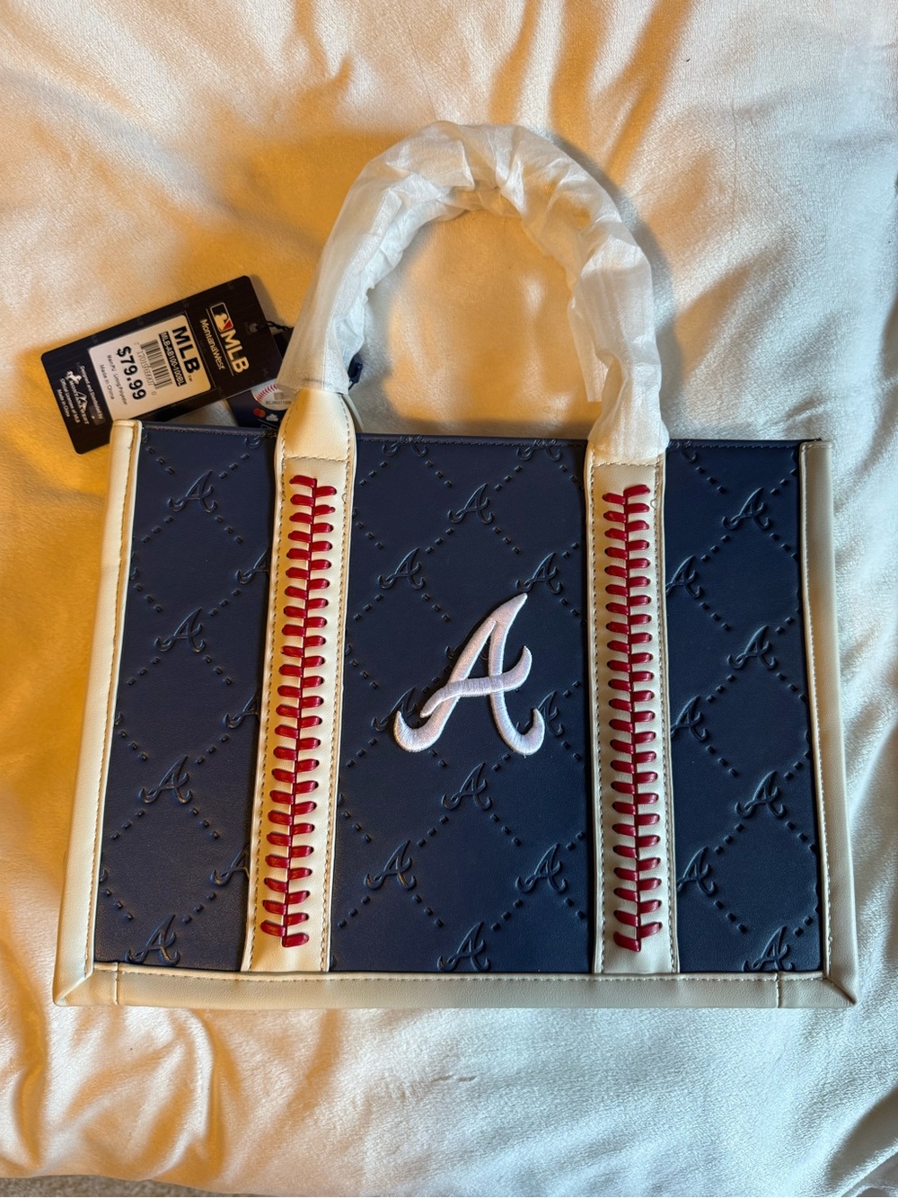 MLB Atlanta Braves Navy Tote with Cream Trim and Red Stitching NWT